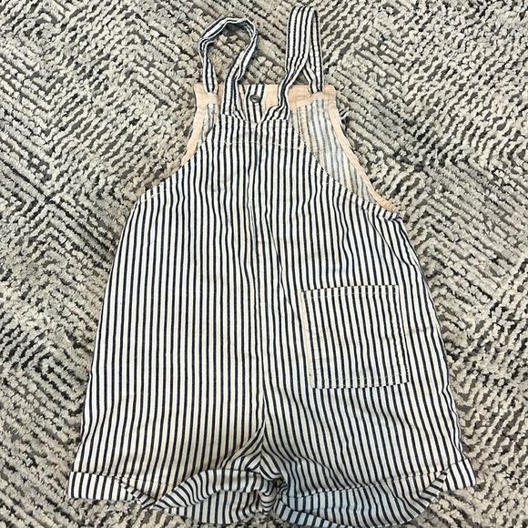 Zara kids size 3-4 overalls - Picture 2 of 4